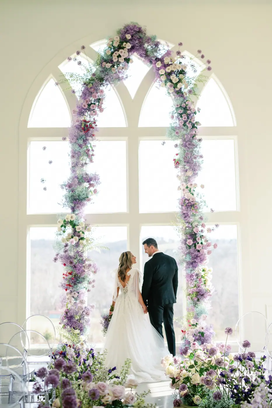 Floral design by Fashionable Florist