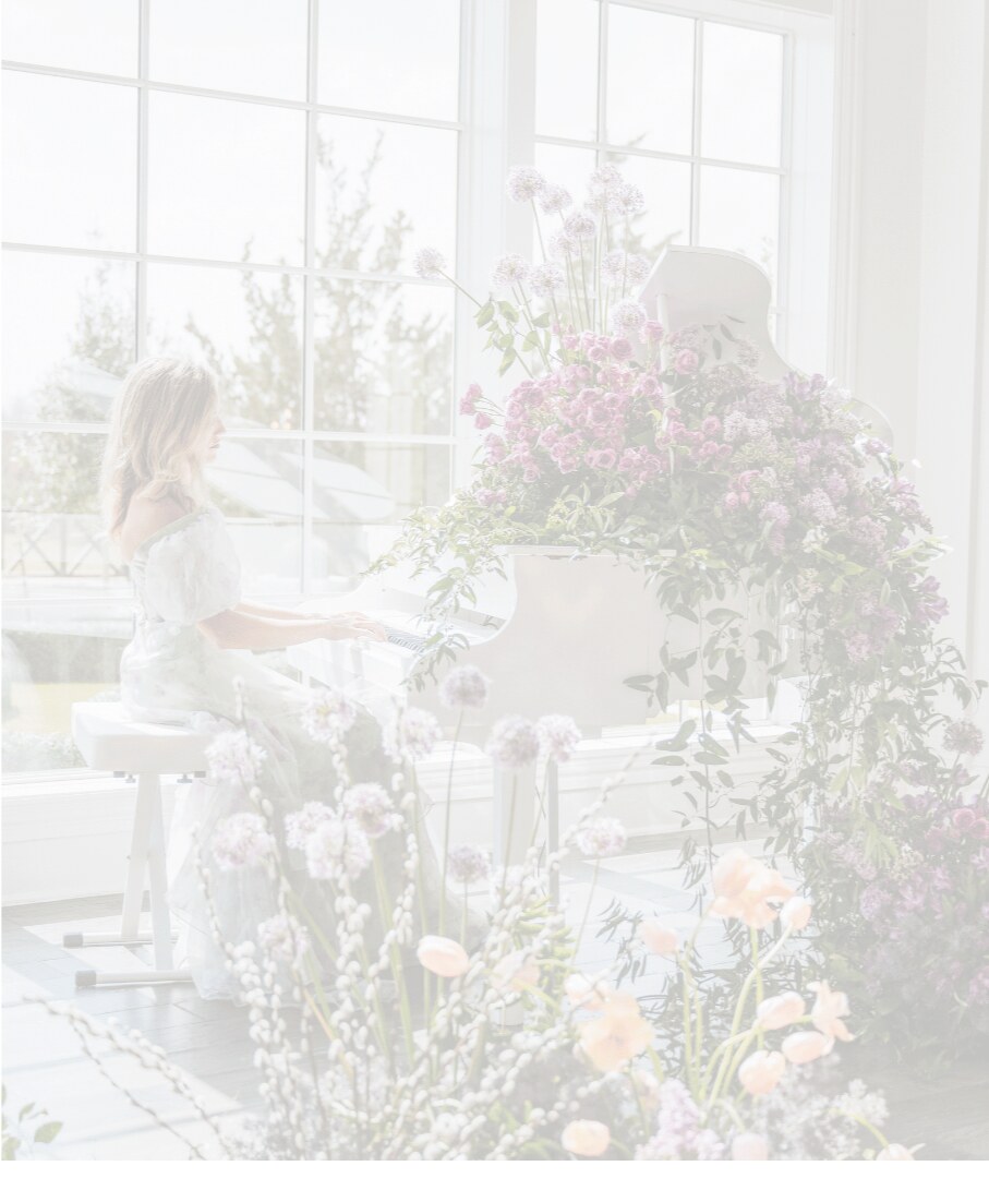 Piano floral design for a private event